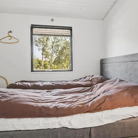 Holiday home 3 Bedroom Pet Friendly In