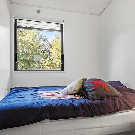3 Bedroom Pet Friendly In Holiday home *