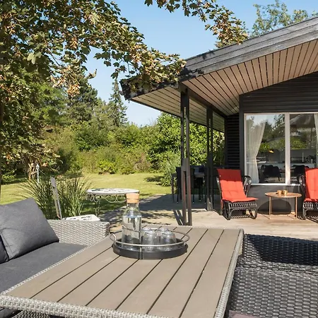 3 Bedroom Lovely In *