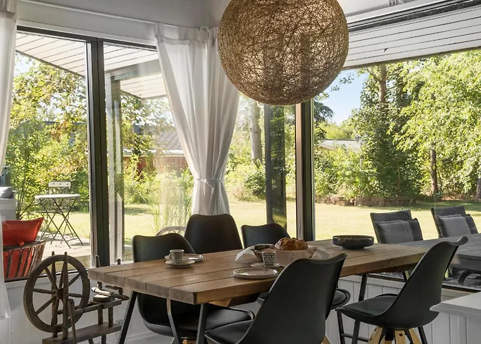 3 Bedroom Lovely In * Eskebjerg